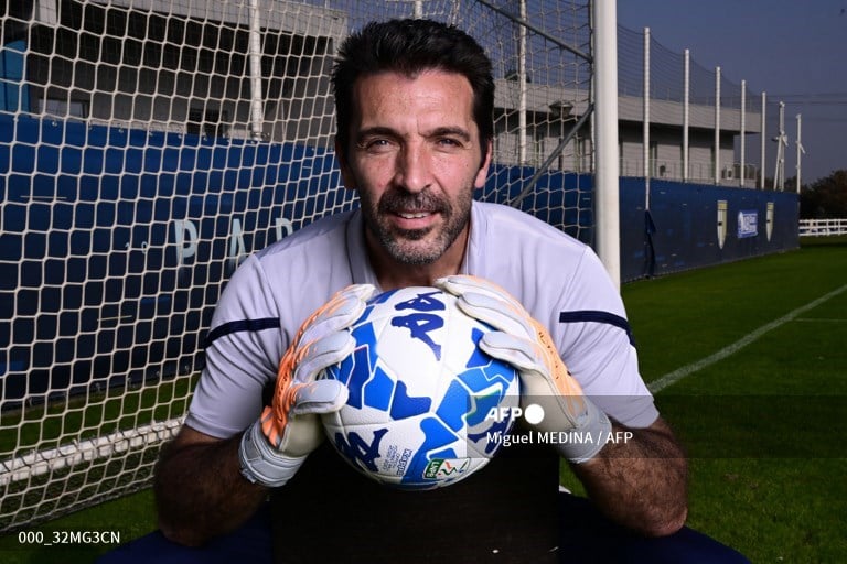 “You became THE goalkeeper” – tributes to Buffon as he retires