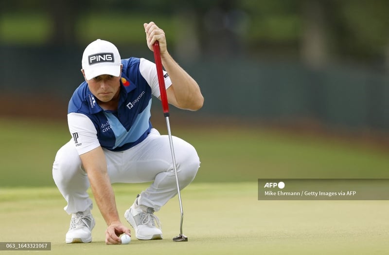Hovland bucks storm, Schauffele for PGA crown