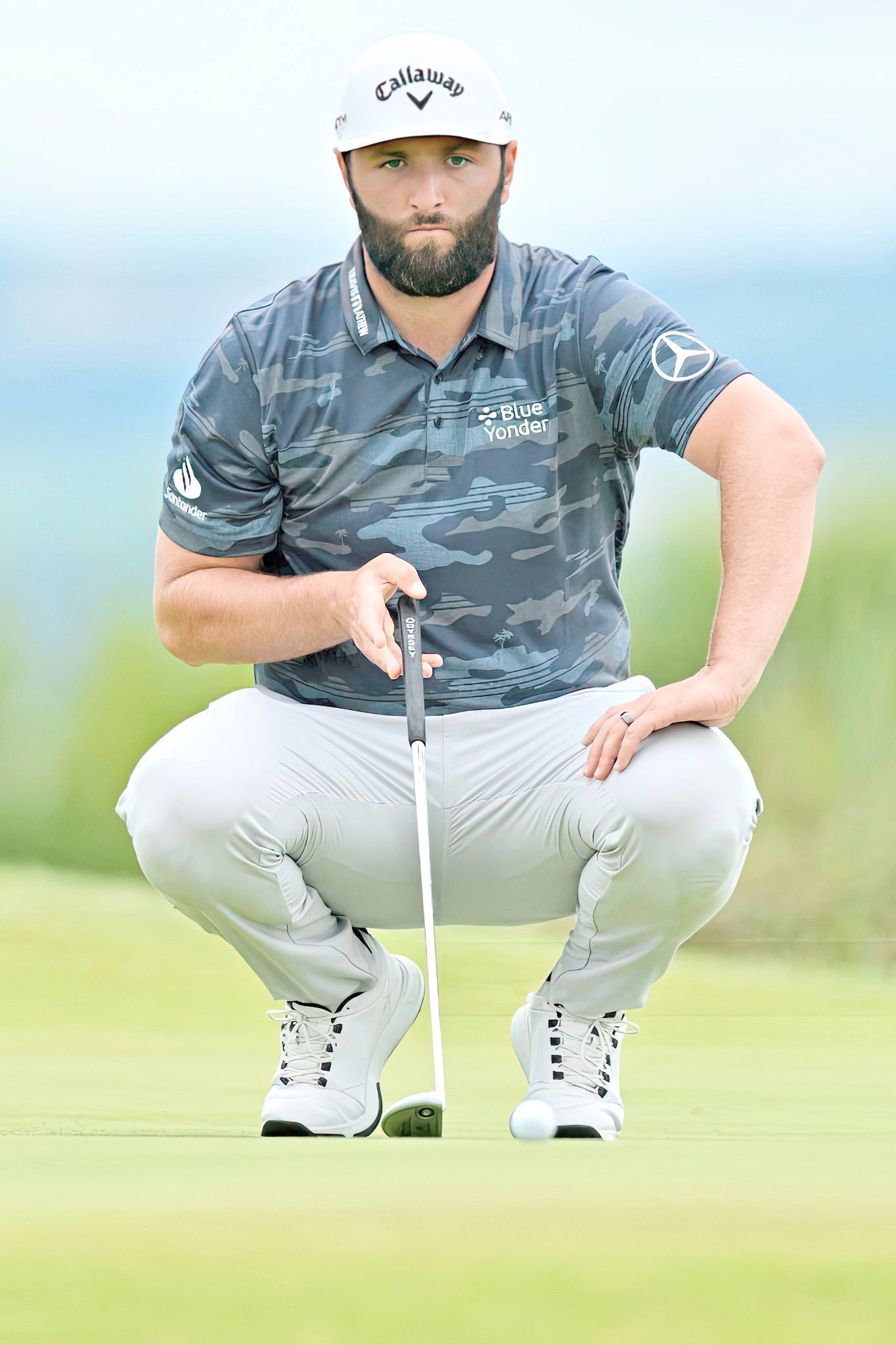 Spanish star chases Tour Championship spot