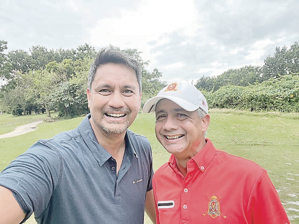 EASTRIDGE captain Thirdy Escaño, seen here with actor/politician Richard Gomez, knows it's going to be tough facing Orchard (posing with Riviera during their semifinal match). | PHOTOGRAPHS COURTESY OF Thirdy Escaño IG/Orchard