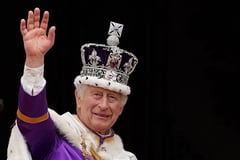 Vive Versailles! A right royal welcome for British monarchs