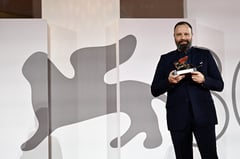 Yorgos Lanthimos and Emma Stone’s ‘Poor Things’ wins Venice top prize