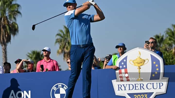 Europe's Swedish golfer, Ludvig Aberg watches his shot from the 10th tee during his foursomes match on the first day of play in the 44th Ryder Cup at the Marco Simone Golf and Country Club in Rome on September 29, 2023. Photo by Alberto PIZZOLI / AFP
