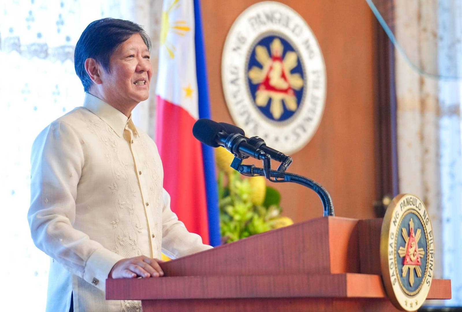 Draw inspiration from Virgin Mary, devout Pinoys told