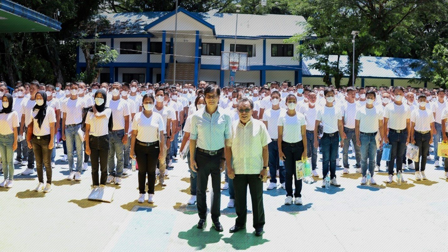 DILG chief urges MILF, MNLF police applicants to complete recruitment process