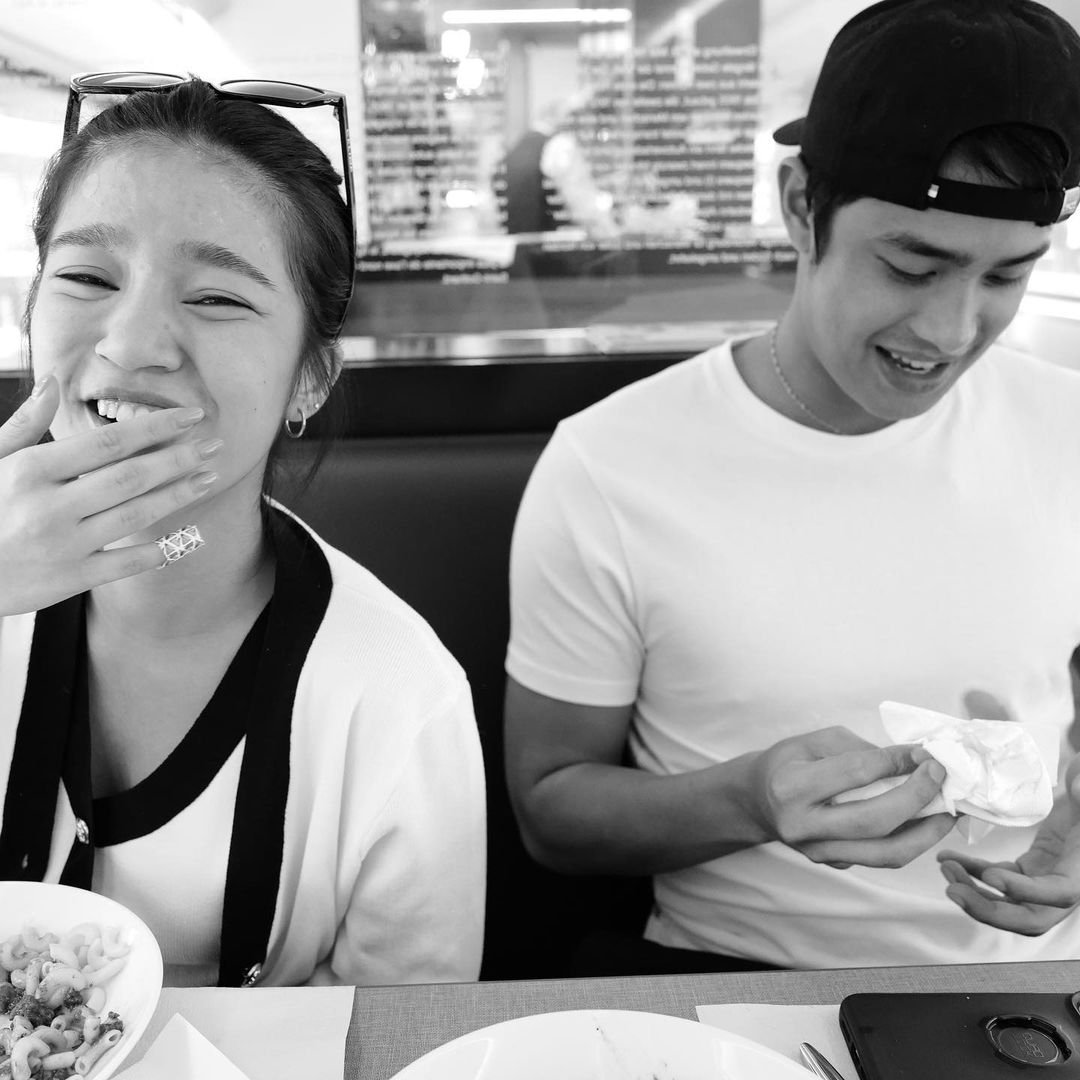Dimples Romana third wheels with DonBelle