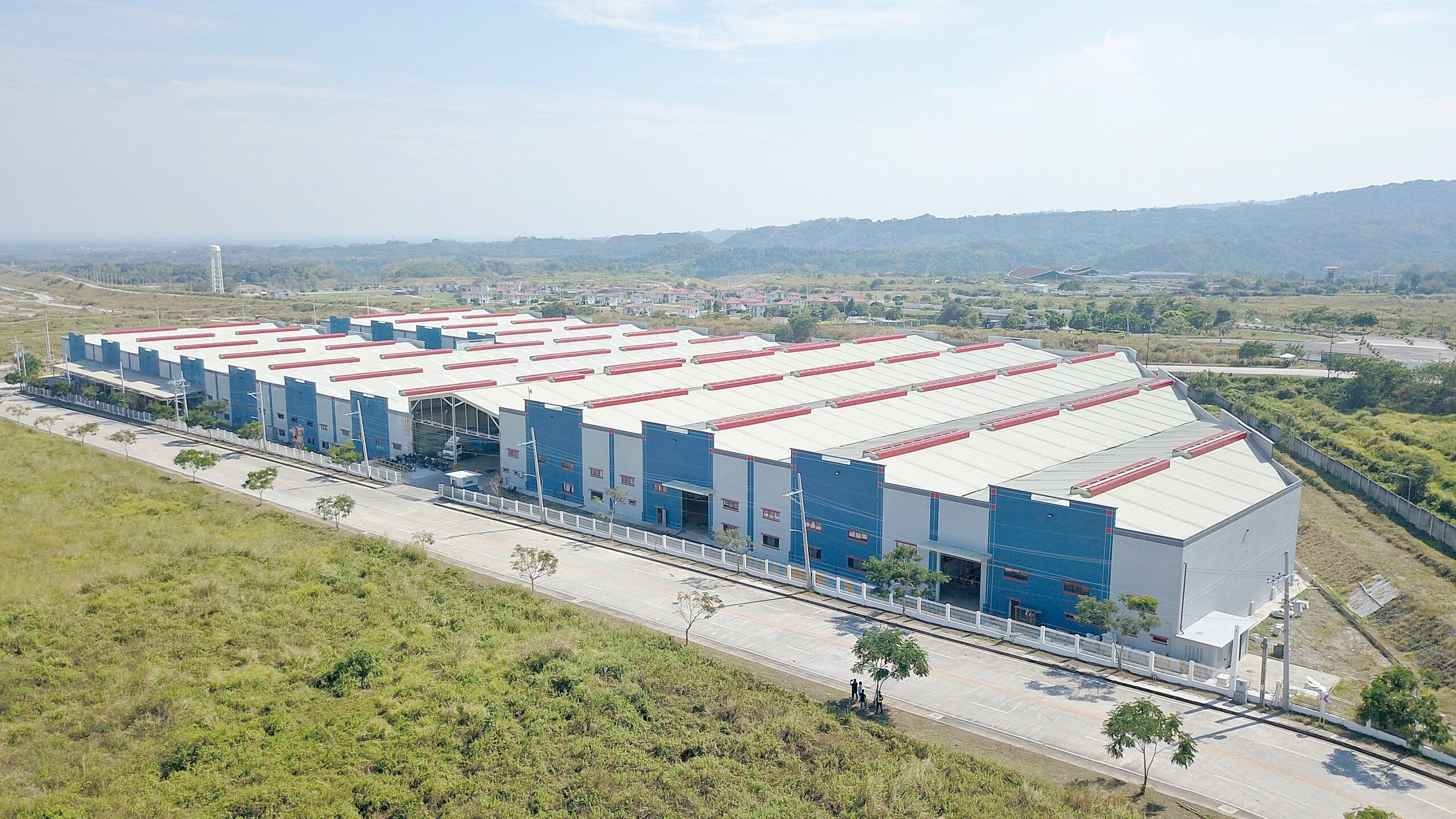 ALLHC has over 300,000 square meters of gross leasable area in its ready-built facilities across five locations.