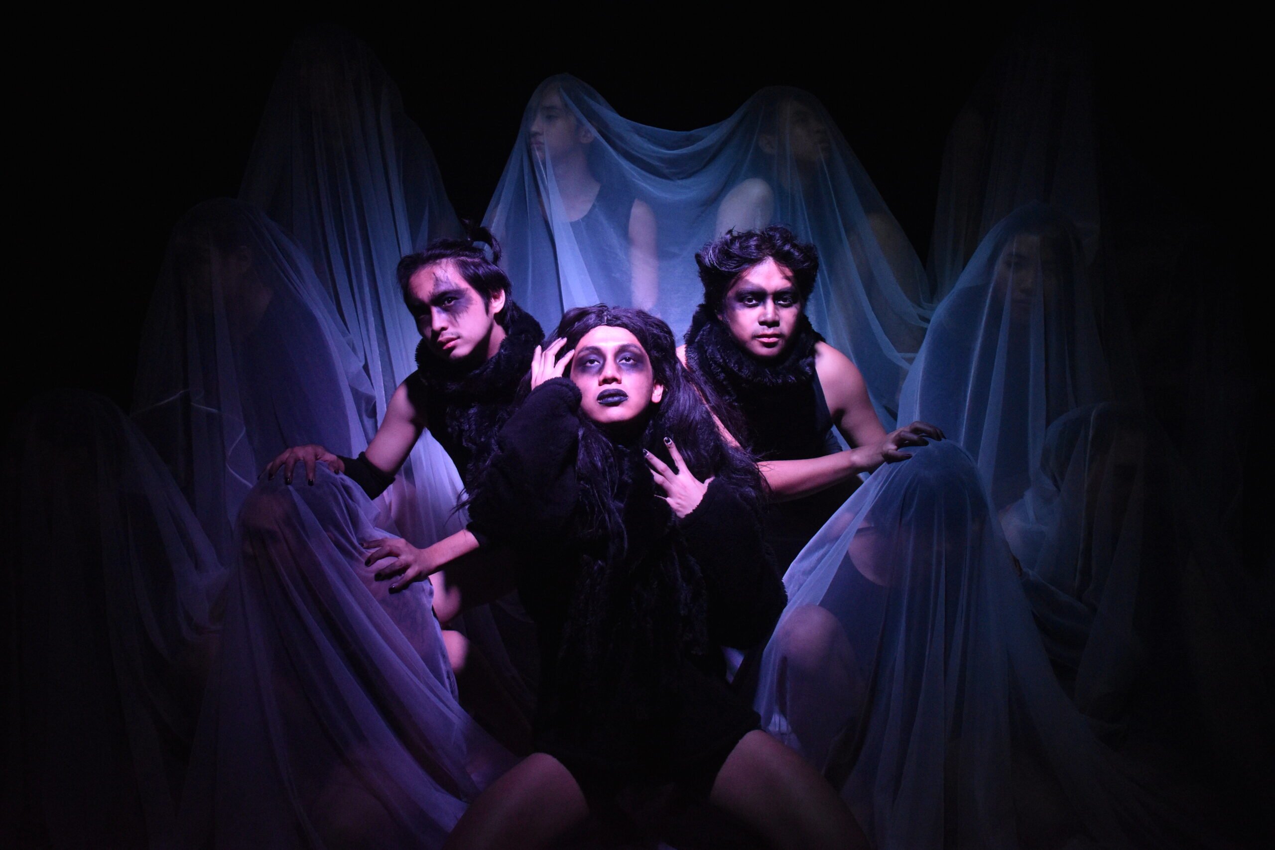 Feu Theater Guild’s ‘Ang Unang Aswang’ opens 4 October