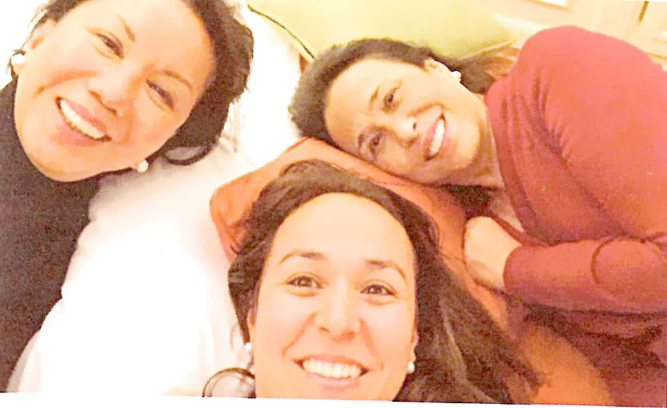 MENCHU with best friend Susie and her daughter Marivic.