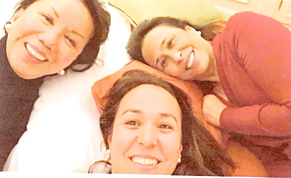 MENCHU with best friend Susie and her daughter Marivic.