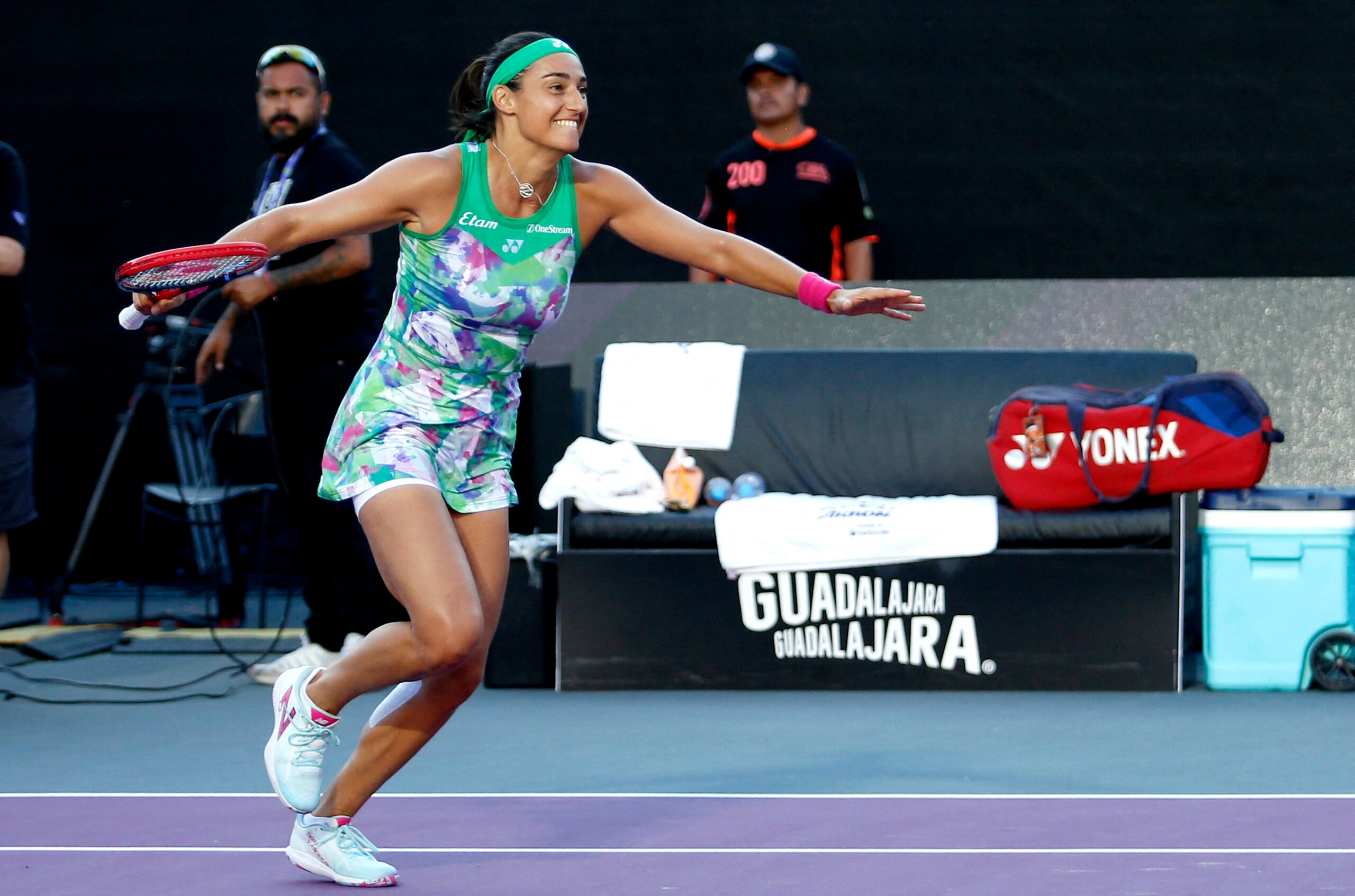 Garcia destroys Azarenka
