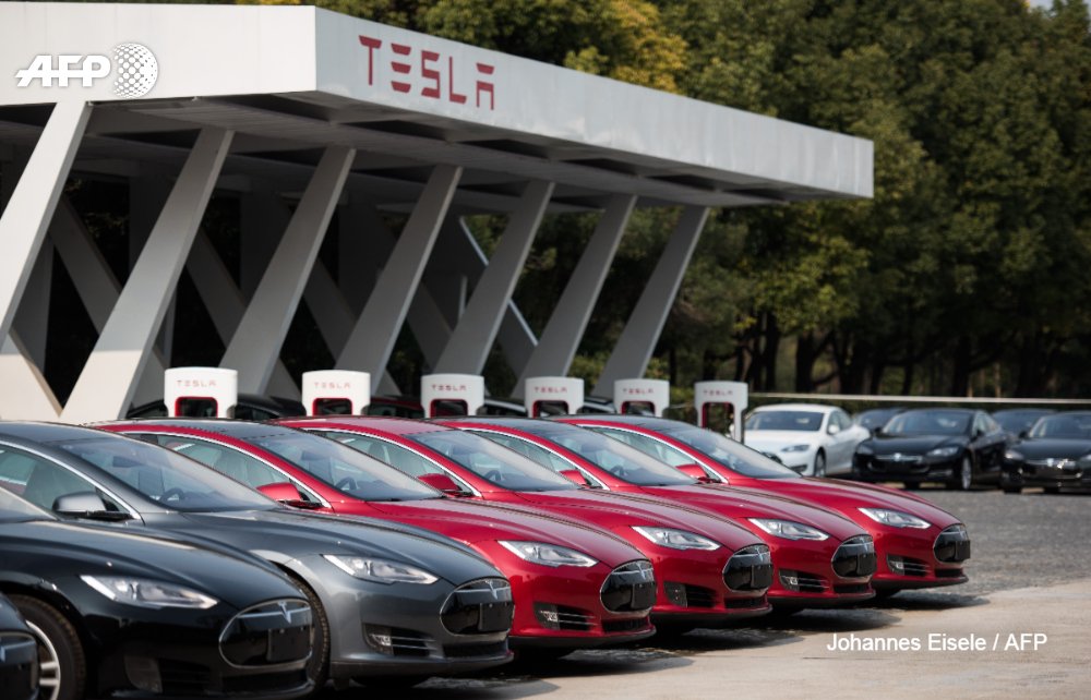 Tesla sued after Black  workers called ‘monkey’