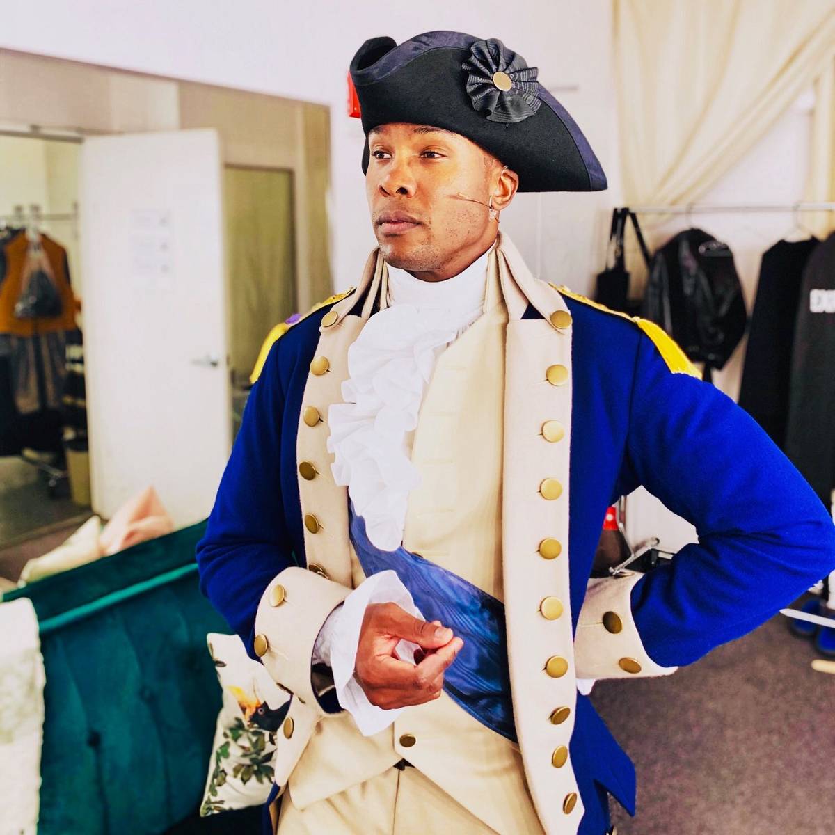 DARNELL Abraham as George Washington. | photographs courtesy of ig/darnell abraham