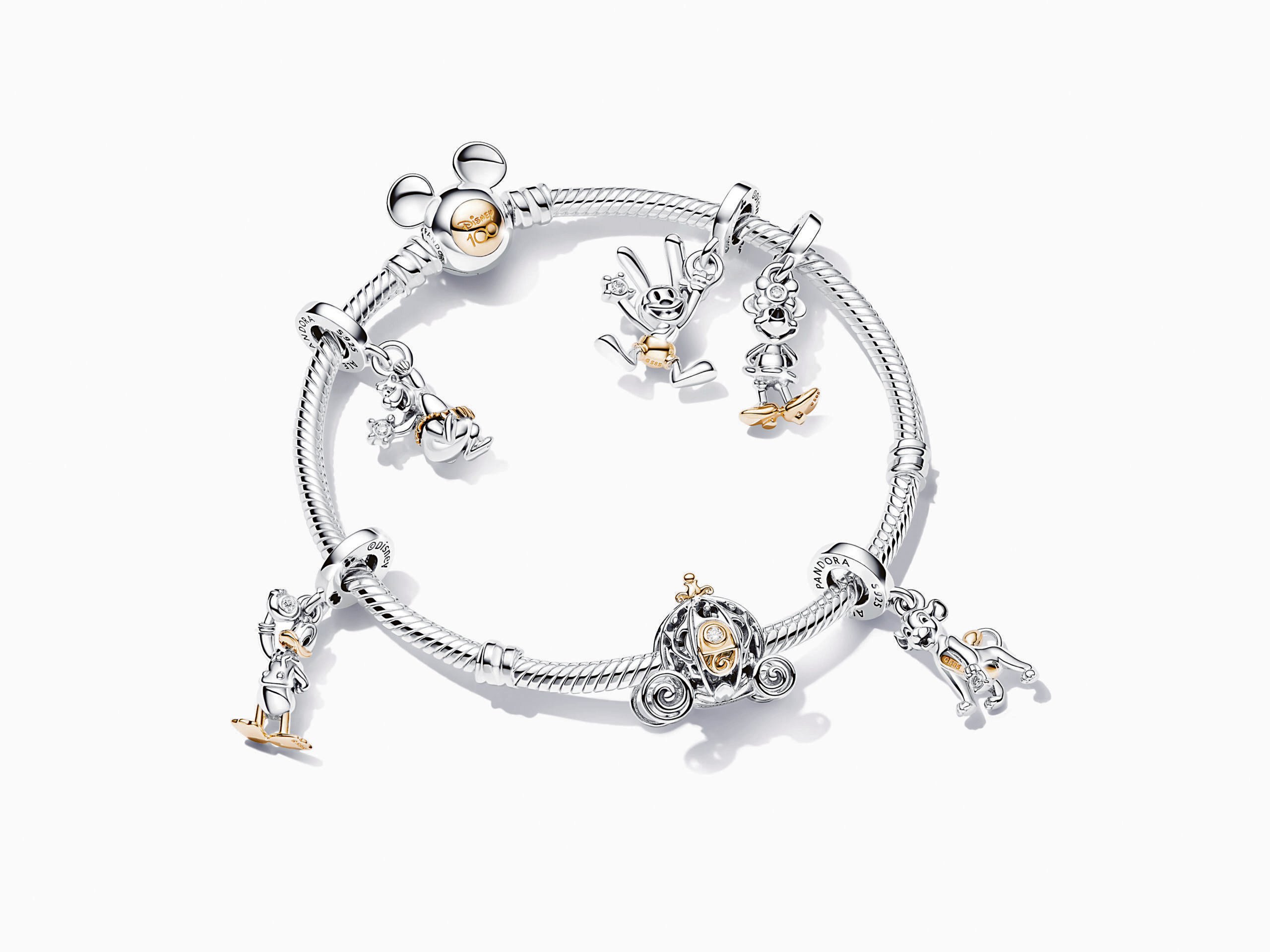 Jewellery pop-up store inspired by Disney 100
