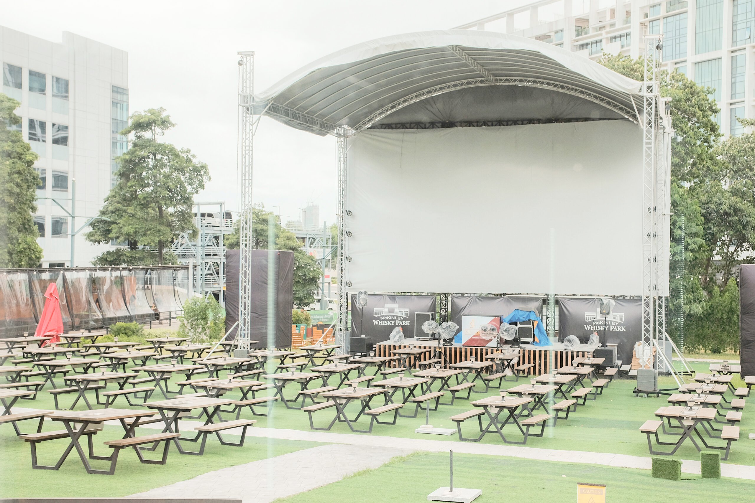 Park & Jams pushes through today, rain or shine