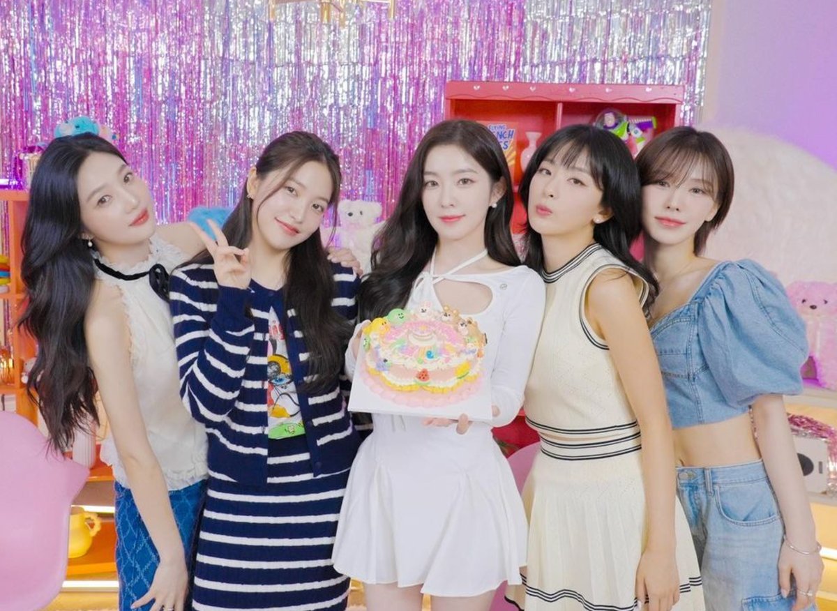 Red Velvet’s third full-length album out in November