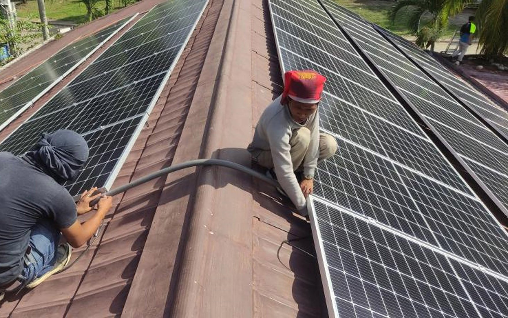 Solar power to energize  Pueblo de Oro developments