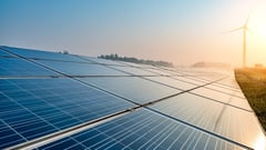Meralco injecting P200B into Leviste’s solar projects