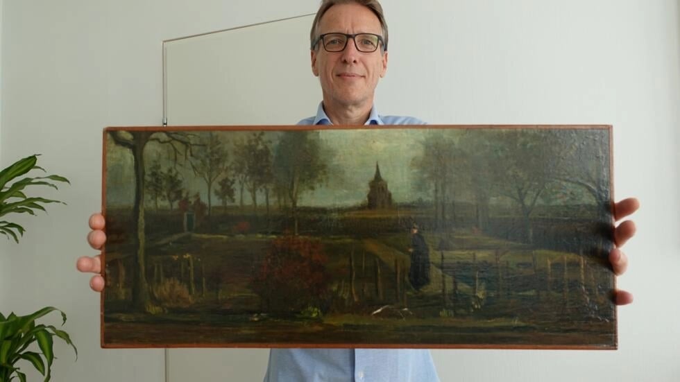 Dutch ‘Indiana Jones’ art sleuth recovers stolen Van Gogh
