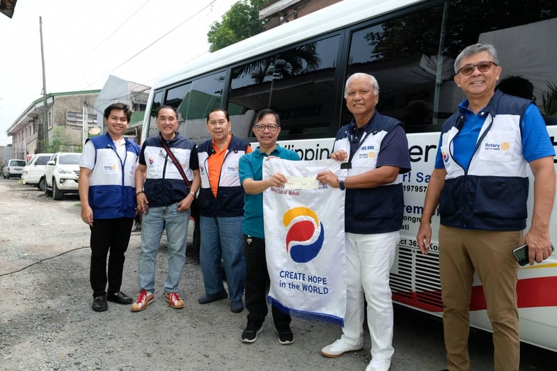 RC Makati on Navotas, Las Piñas breast cancer screening missions