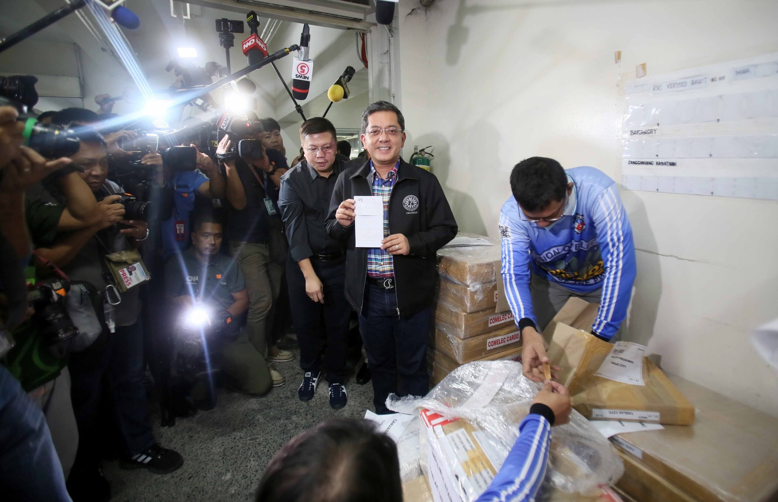 Comelec finishes printing of manual ballots