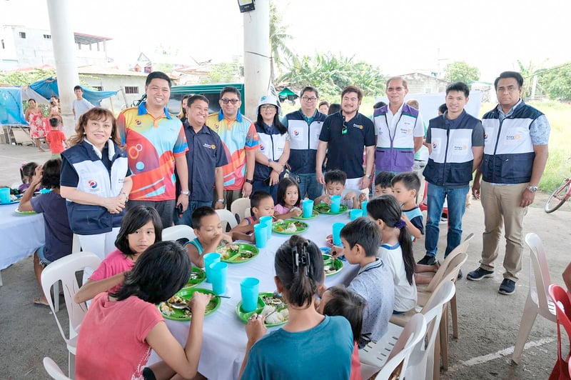 Rotary Club of Makati kicks off RY2023-24 Feeding Program