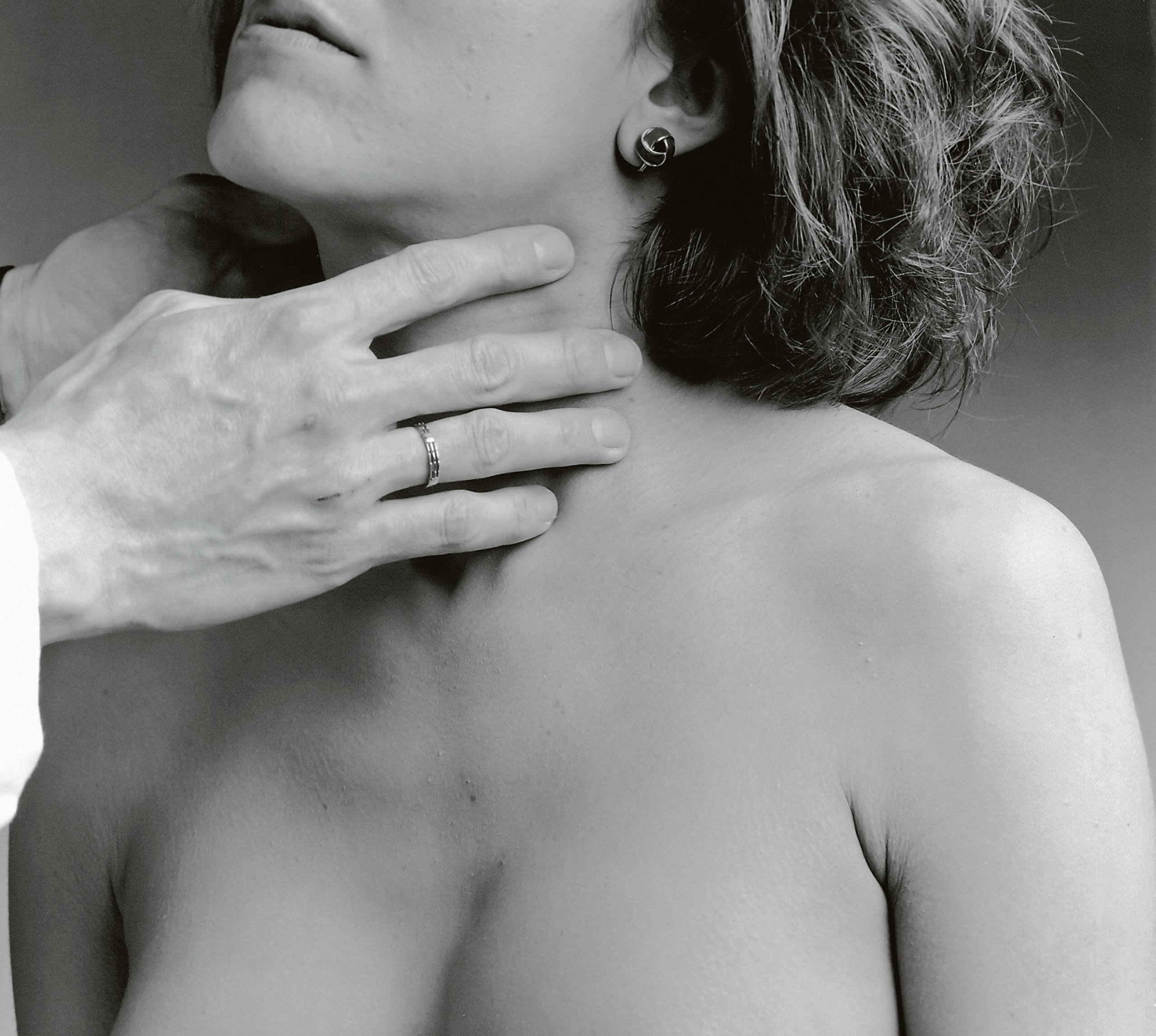 What is thyroid cancer?