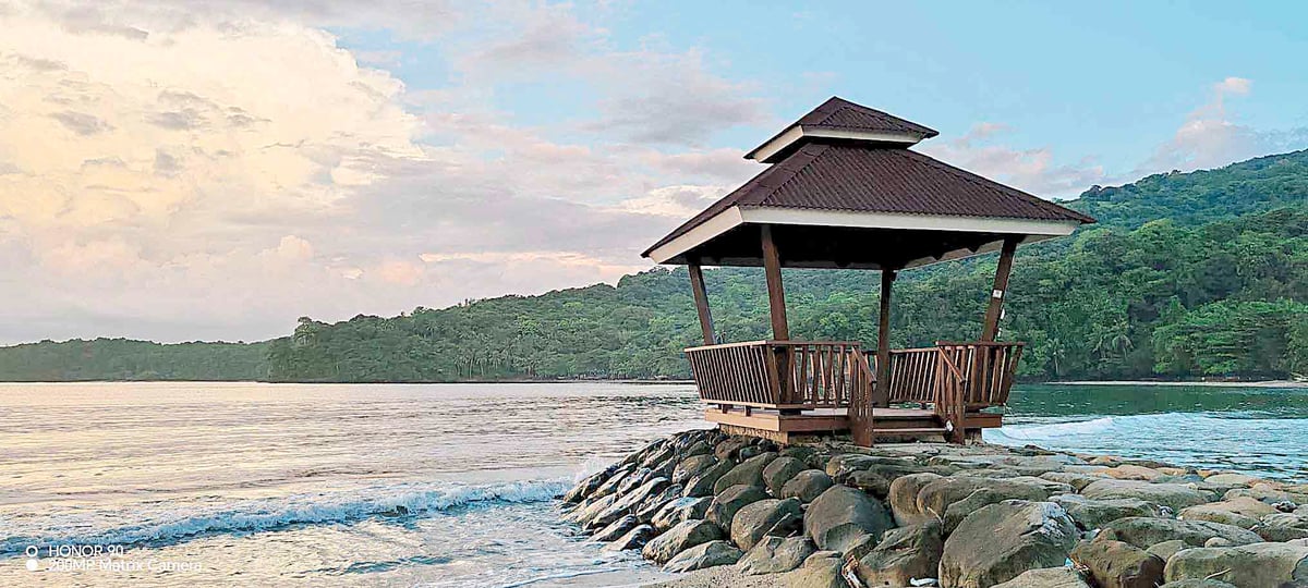 A meditation bliss — A quiet walk on the beach