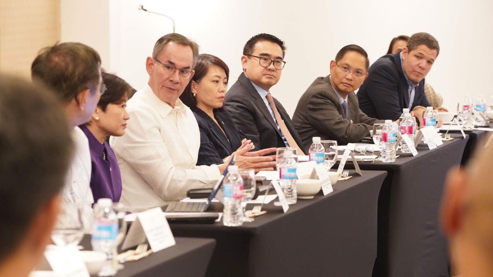 Aboitiz leaders play key role in Singapore-Philippines learning sessions focused on economic success