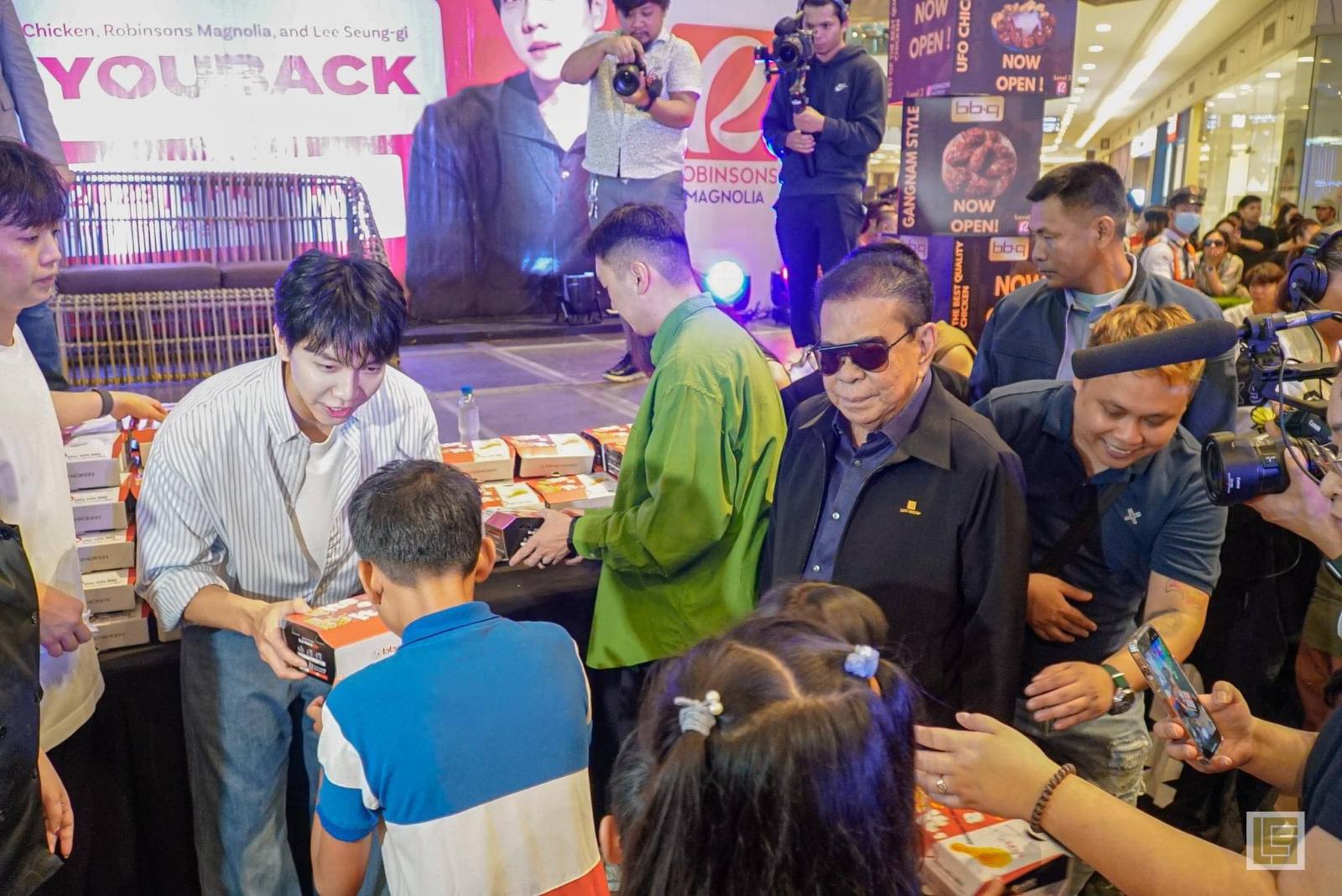 Lee Seung-gi: Singer, actor and philanthropist