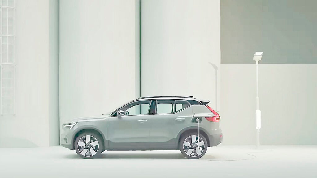 THE XC40 Recharge is the more rugged-looking twin of the two. Underneath, they share the same drivetrain. | PHOTOGRAPH COURTESY OF Volvo