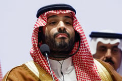 Saudi prince says working to contain Israel-Gaza fighting
