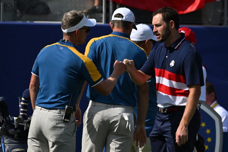 Europe make strong start to Ryder Cup singles