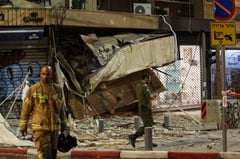 Dozens of airlines cancel Tel Aviv flights