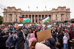 West Bank Palestinians clash