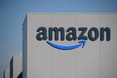 Tech titan Amazon sees profit climb as cloud promises boon