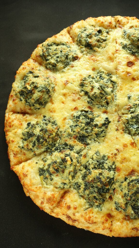 Creamy Spinach Sushi Bake Pizza.