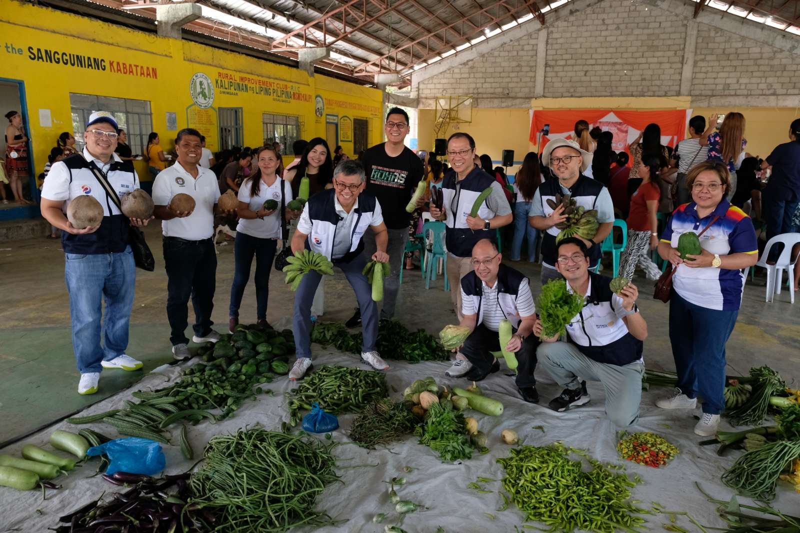 RC Makati’s Feed Back project empowers Isabela communities