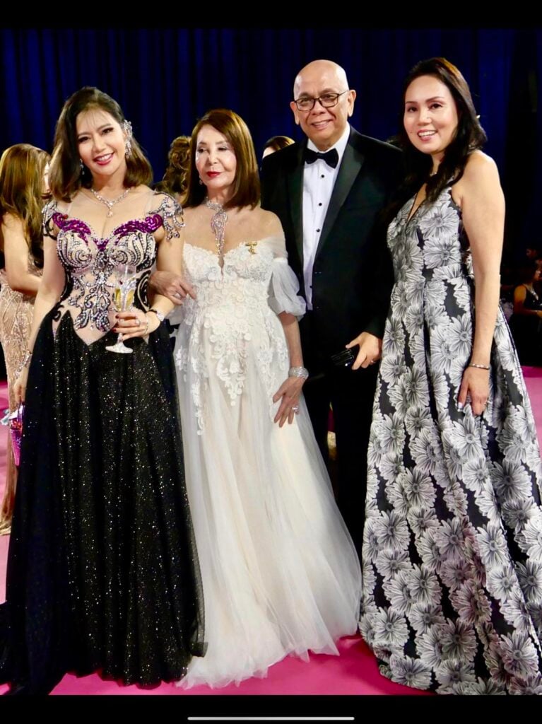 THE columnist, Helen Ong, Bobby Alvarez and wife Claire.