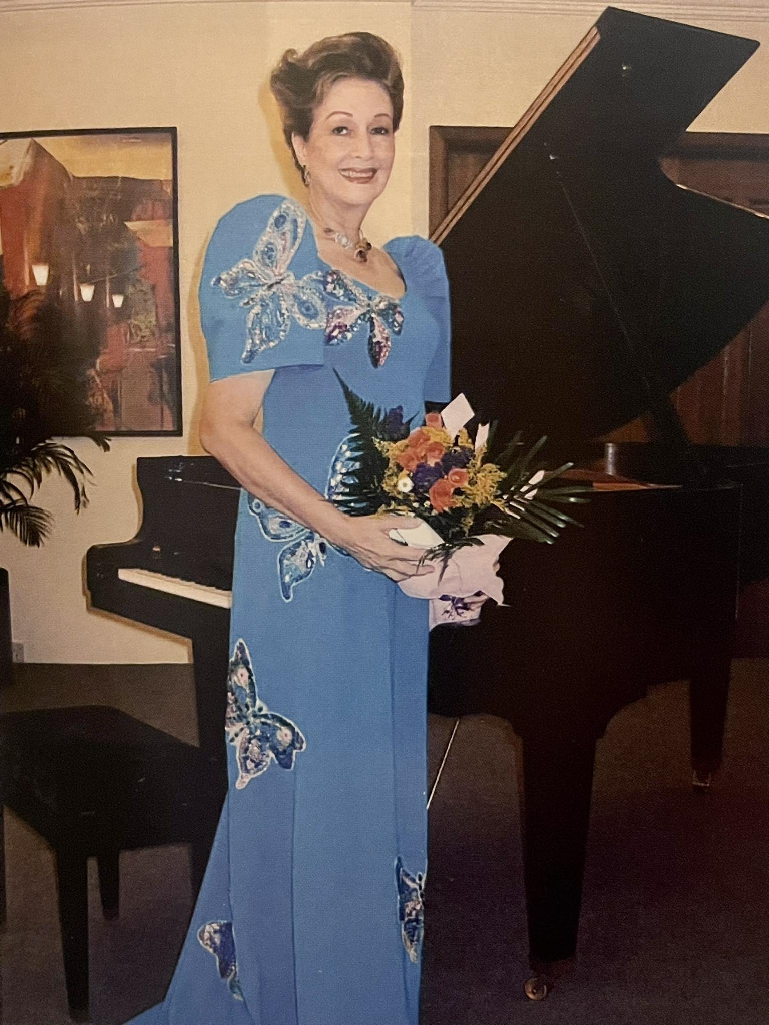 Ingrid Sala Santamaria: SHARING HER MUSIC TO THE WORLD