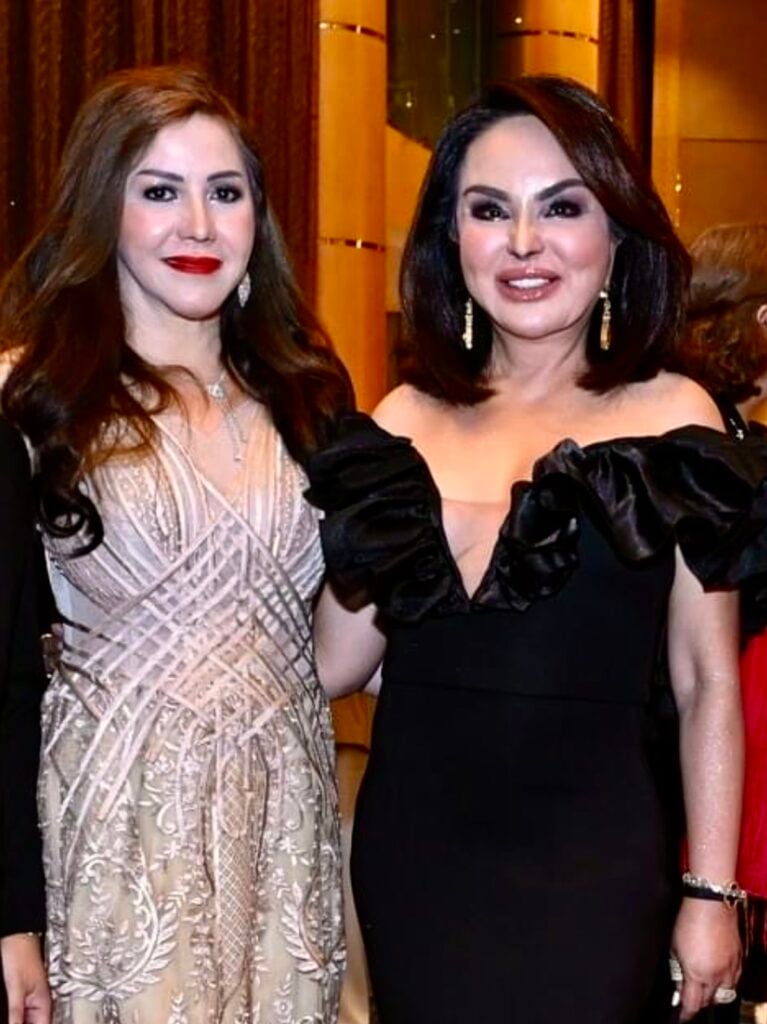 Jennifer Weigel and Anna Sia.