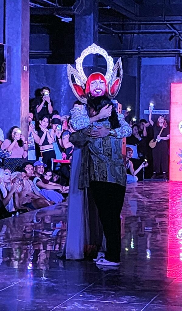 Pura Luka Vega performed with their mother during a fundraiser event.