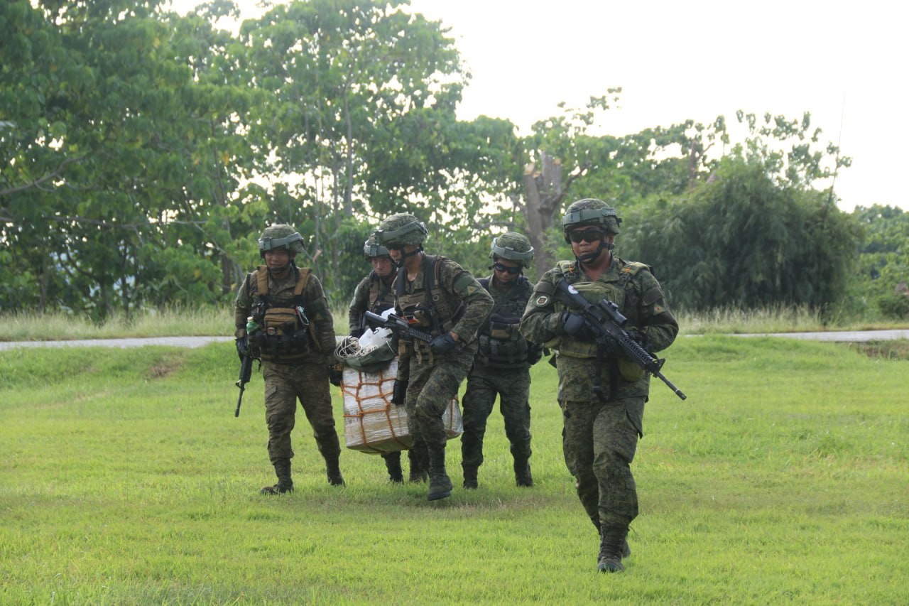 Philippines says air strike cripples Islamist militant group
