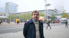Dissident author warns Russians in Europe to be on guard