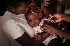 Children getting second malaria vaccine