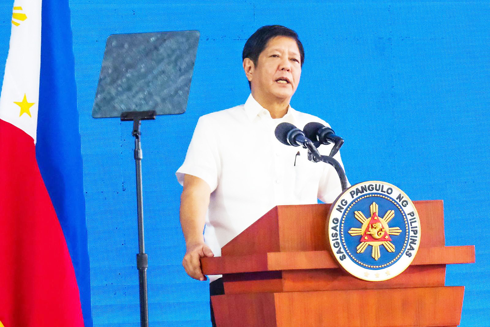 ABSOLUTE POWER — President Marcos ushers in Chinese car giant Dongfeng