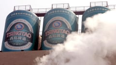 Beer-peeing scandalizes China brewer Tsingtao