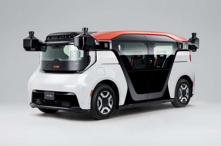 Driverless taxis to serve Tokyo commuters