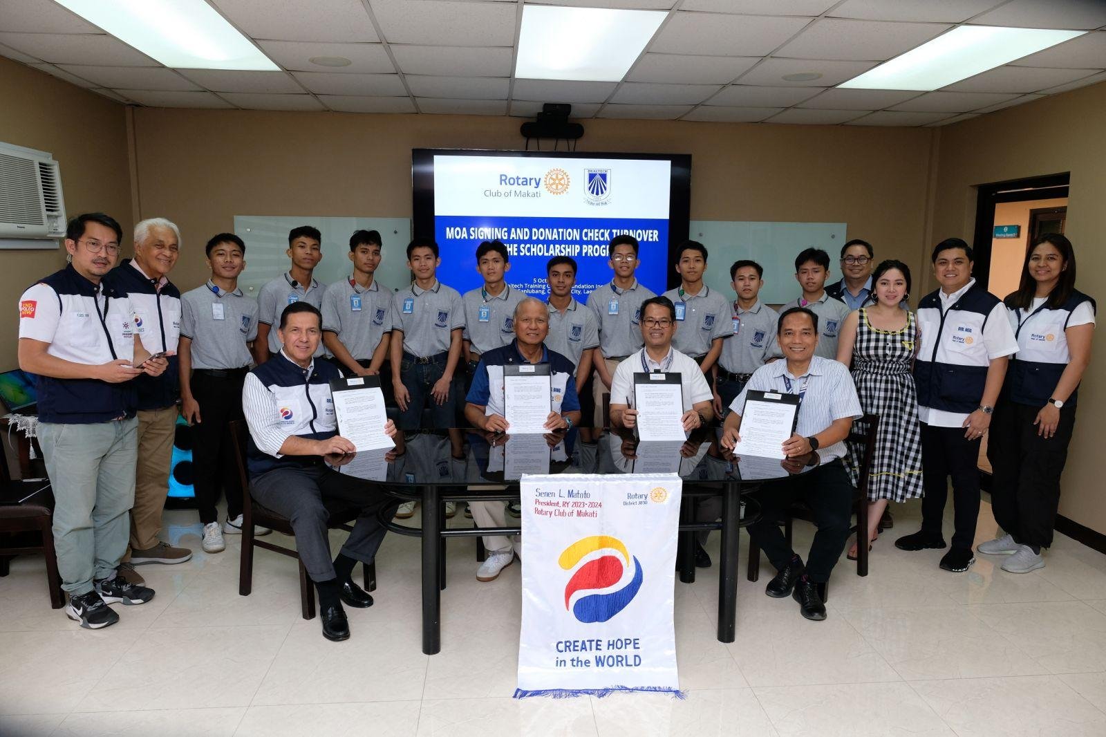 Rotary Club of Makati empowers youth through dualtech scholarships