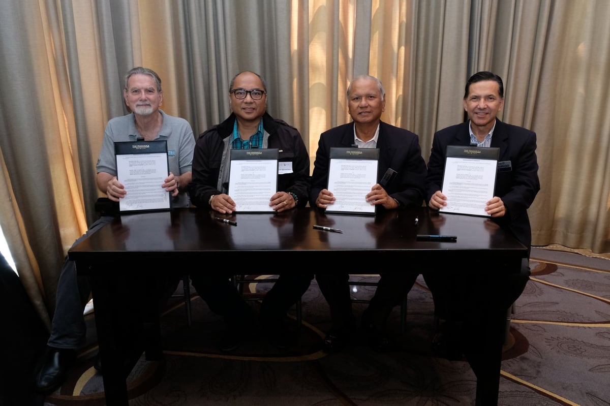 RC Makati, Rex Bookstore partners in ‘Books Across the Seas’ program